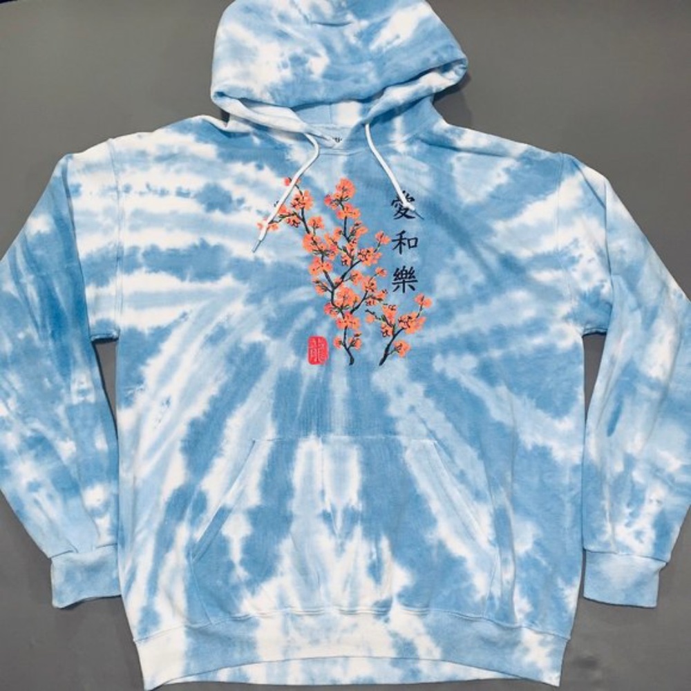 tie dye hoodie